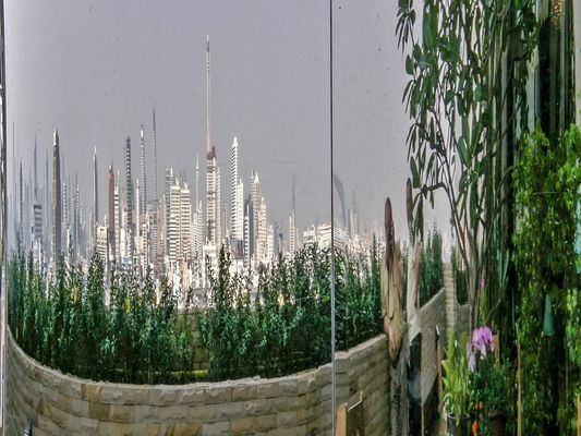 Die Skyline als Spiegelbild