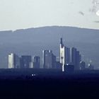 Die Skyline Frankfurt - bei gutem Wetter ein 50km Fernblick von Aschaffenburg aus - DSC04602