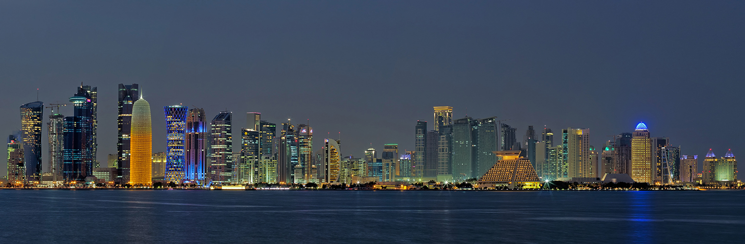 Die Skyline von Doha, Katar.