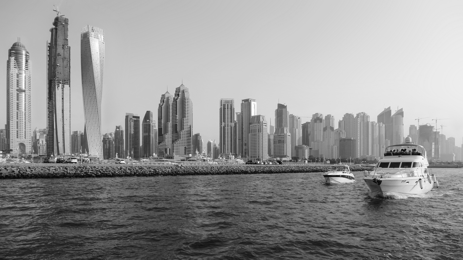 Die Skyline von Dubai Marina