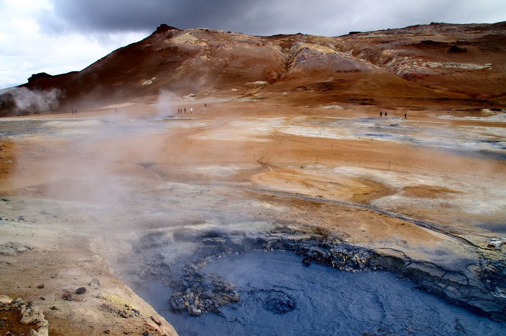 Die Solfatare am Fuß des Námafjall, Island von Bodo Käser 