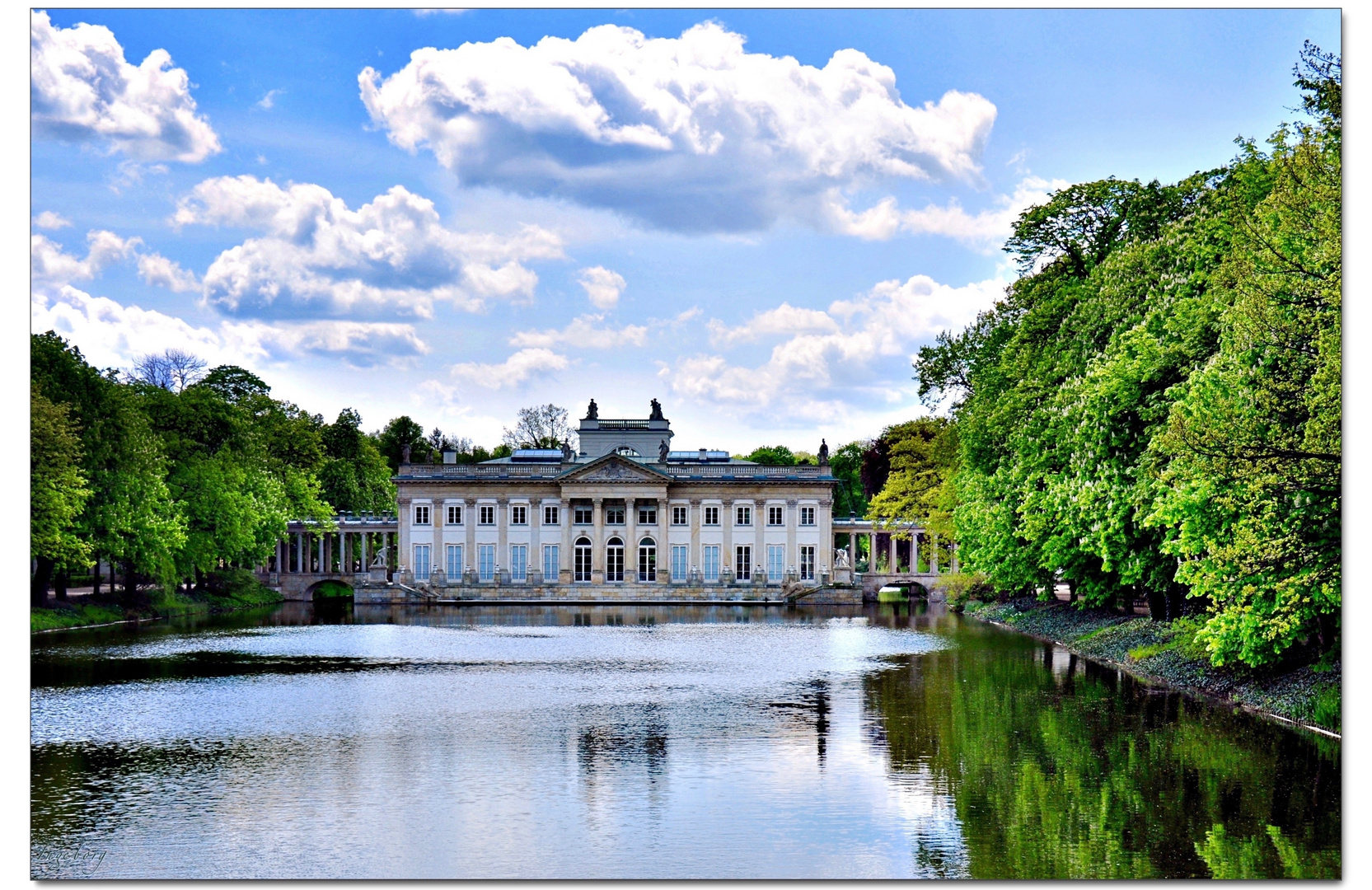 #  die Sommerresidenz des letzten polnischen Königs Stanislaus August Poniatowski  #