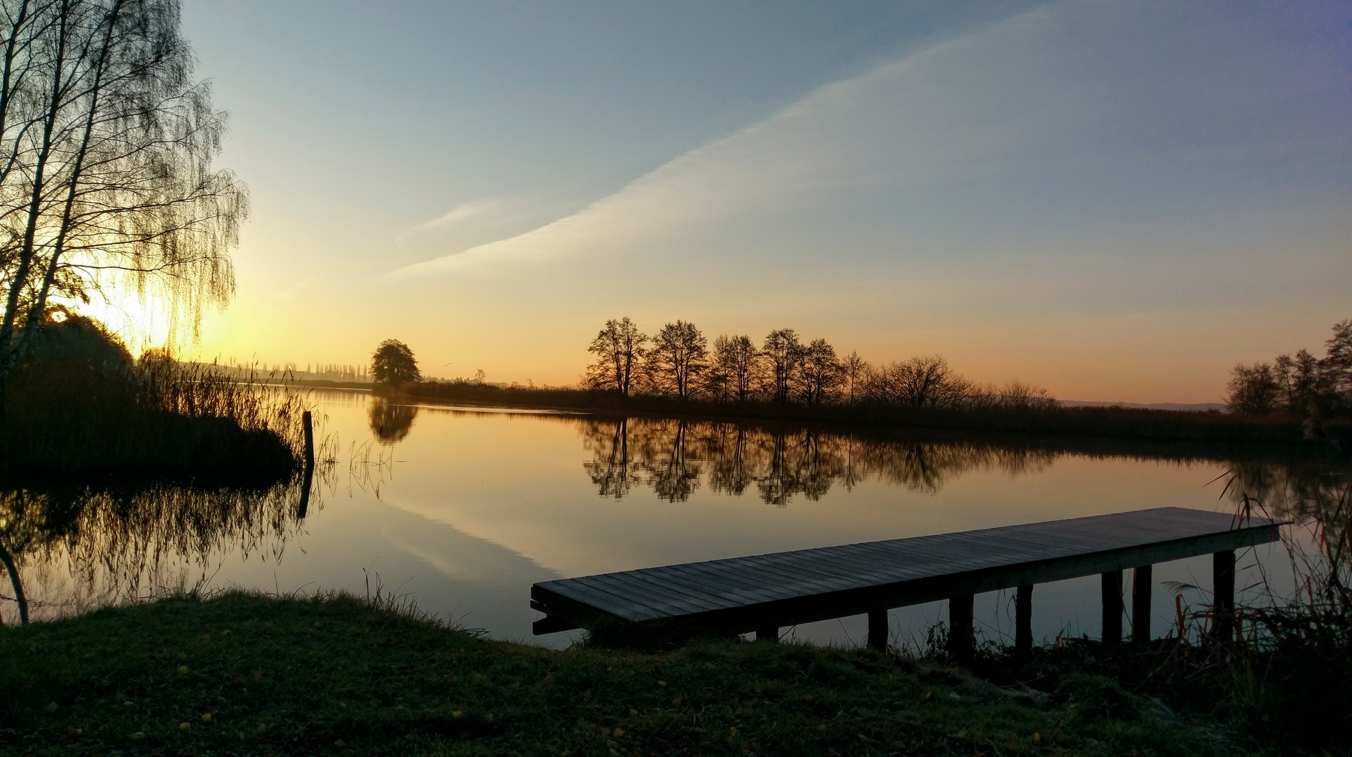  Die Sonne am See genießen