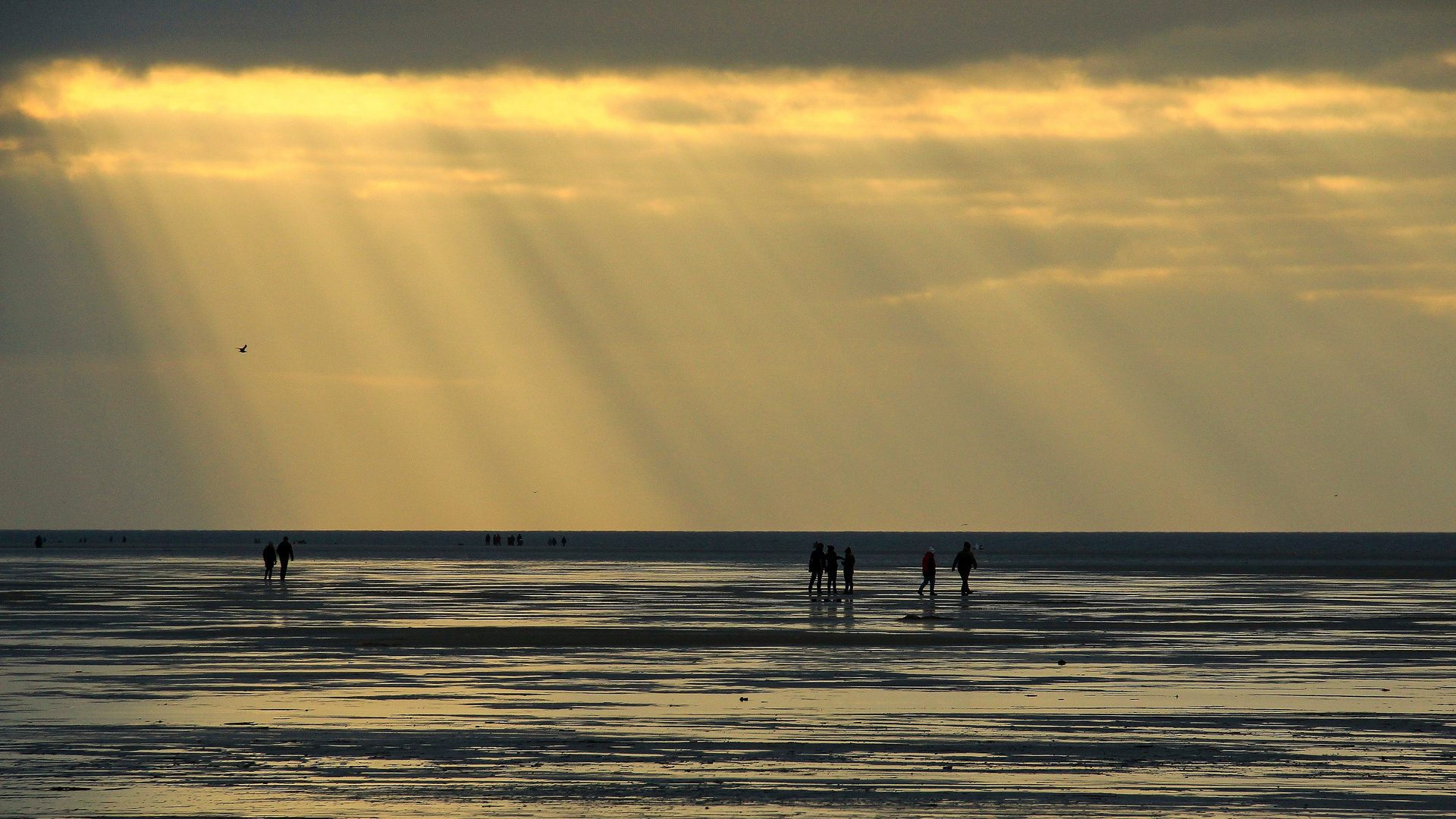 die Sonne bricht durch