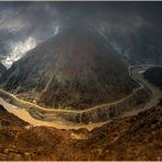 Die Sonne bricht durch am First Bend of Yangtse River