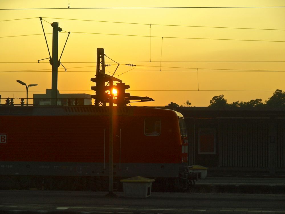 Die Sonne fährt mit..