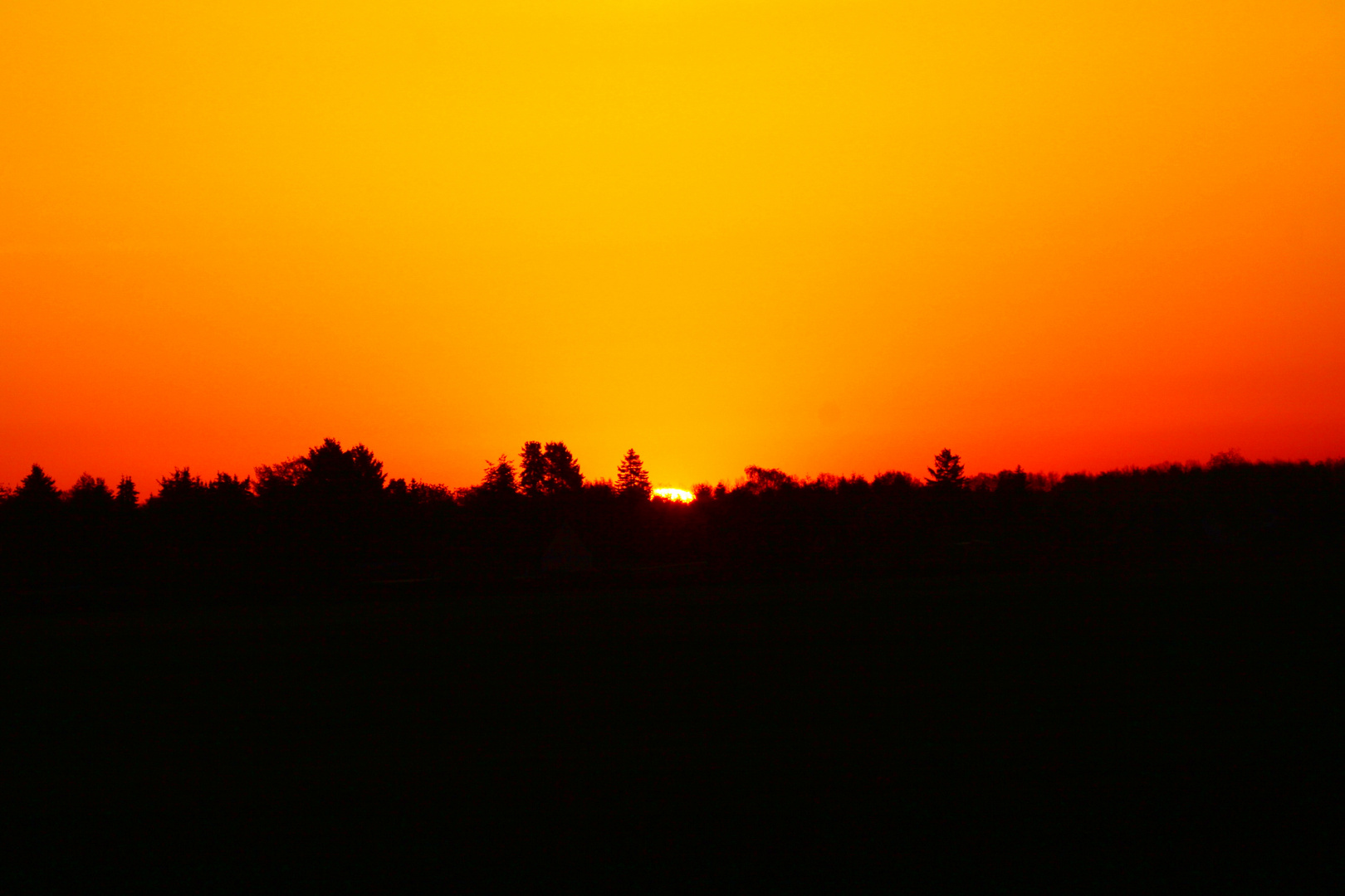 Die Sonne geht auf.