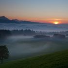 Die Sonne geht, der Nebel kommt - Herbststimmung in den Alpen