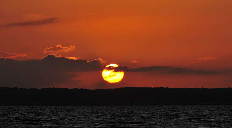 Die Sonne geht schlafen.