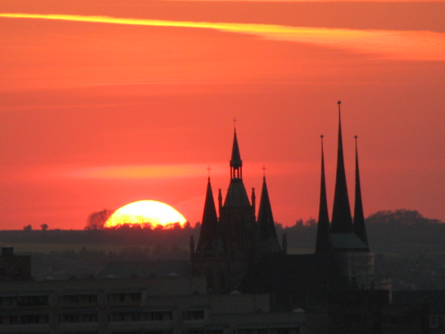 die sonne geht schlafen