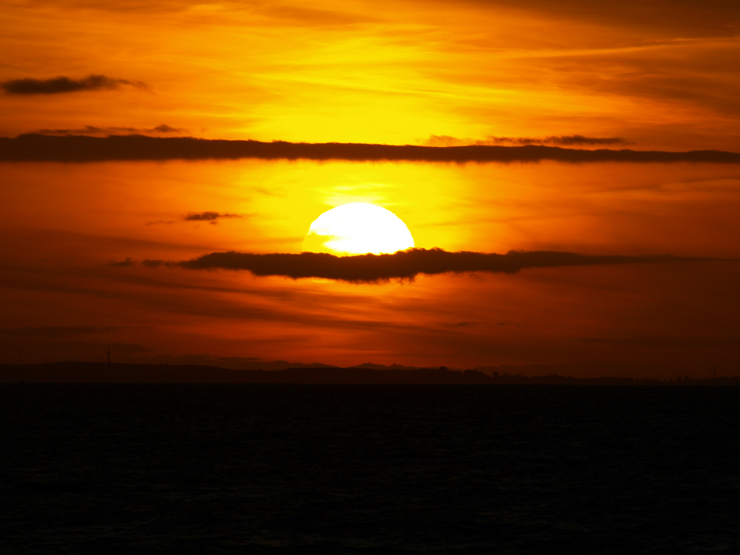 Die Sonne geht unter