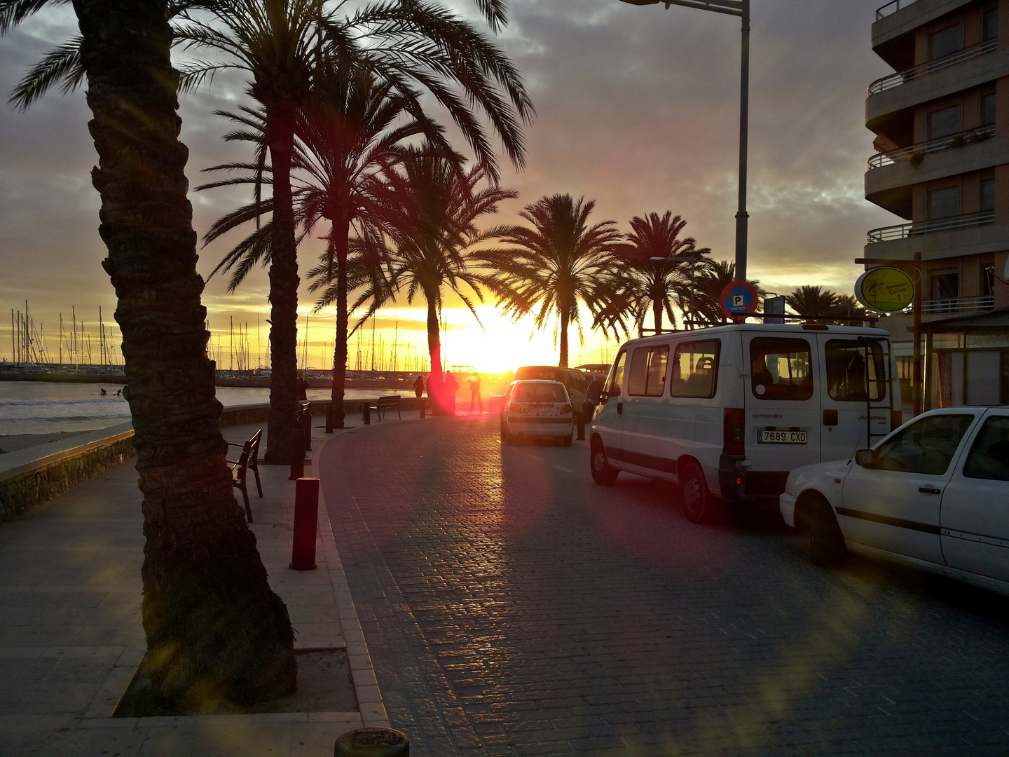 die sonne geht unter in mallorca