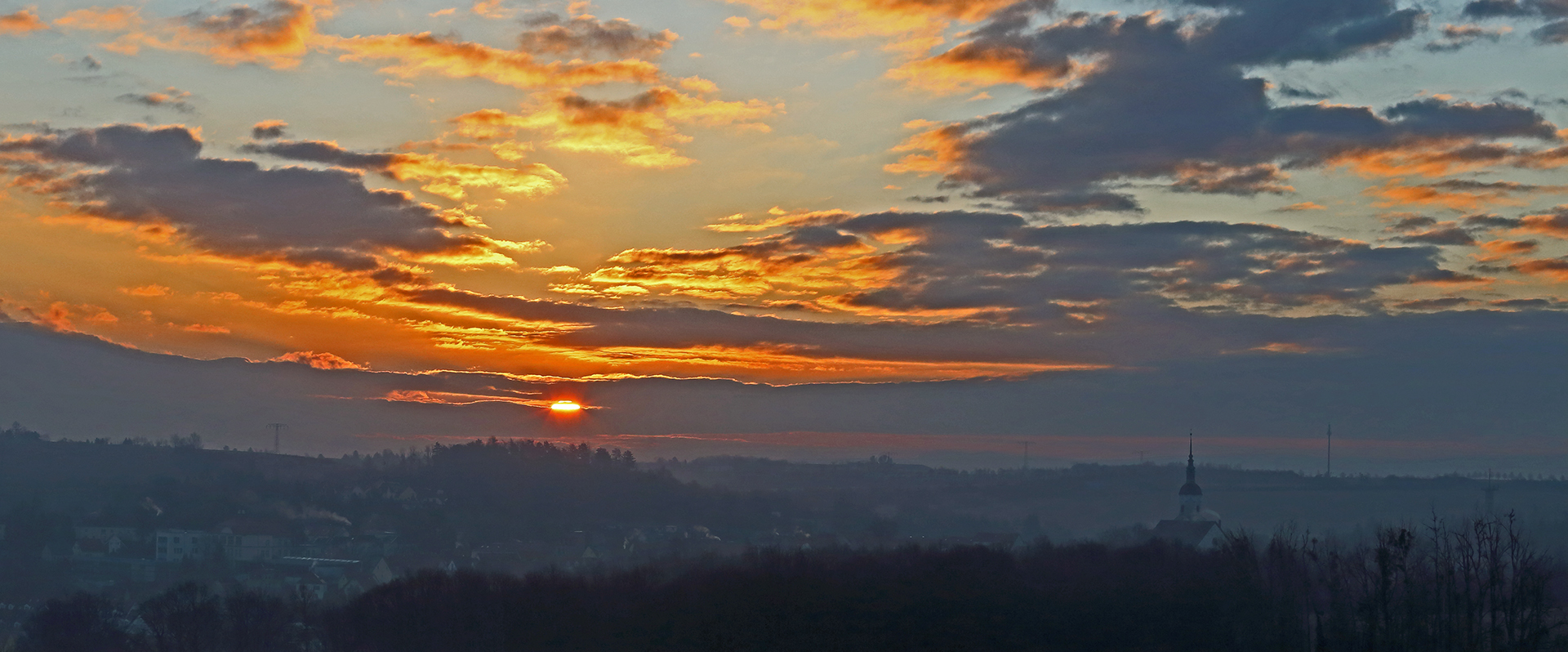 Die Sonne hatte gestern schon mal ein flaches Fenster gefunden...