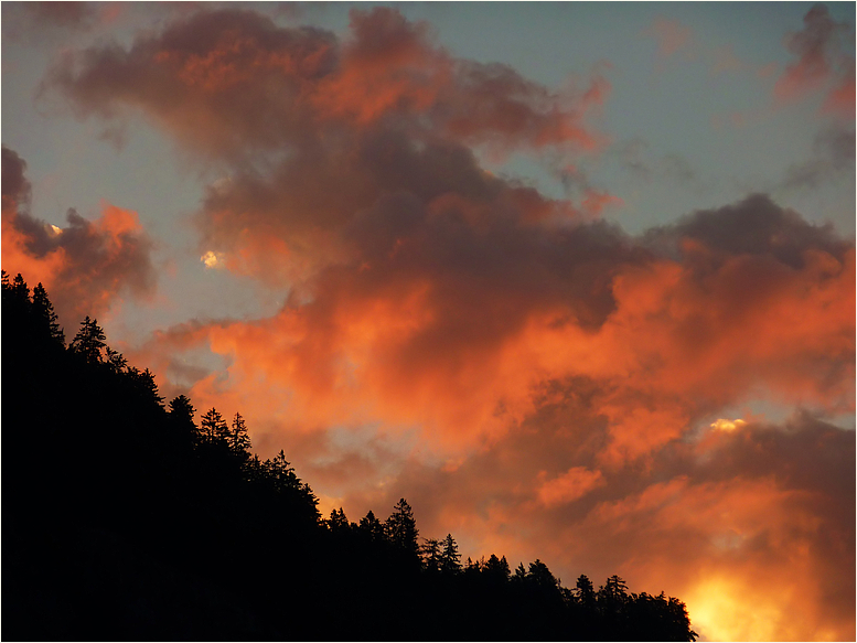 Die Sonne kommt *