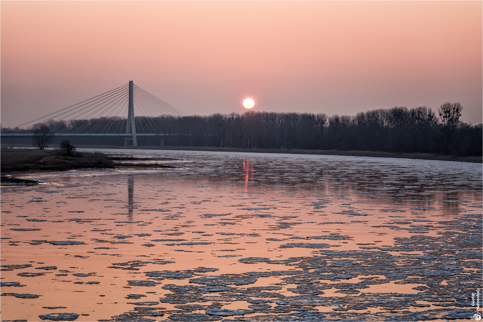 Die Sonne kommt