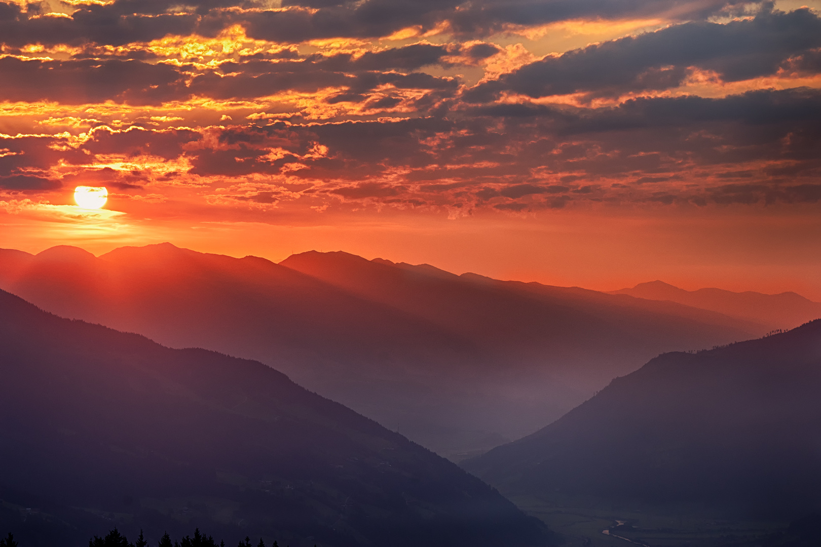 die Sonne kommt durch