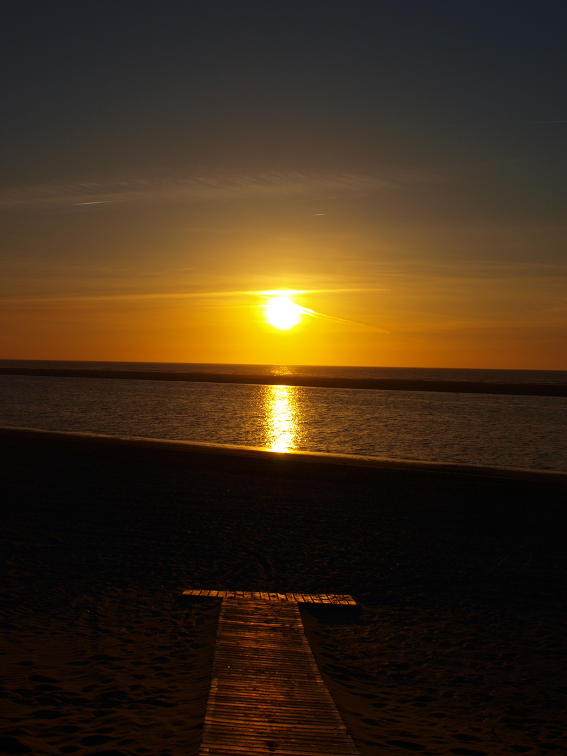 Die Sonne legt sich schlafen