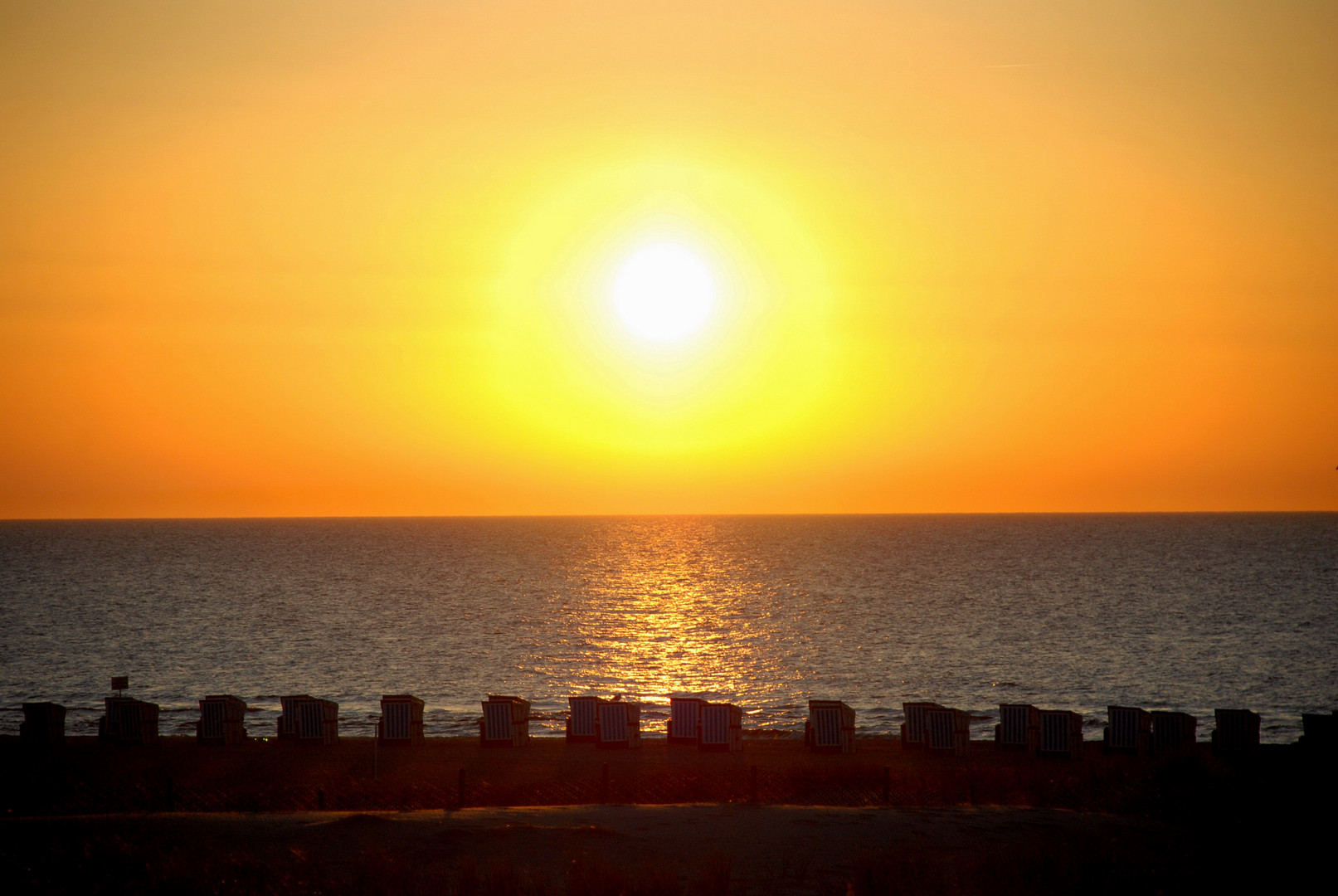 Die Sonne über der Ostsee