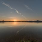 Die Sonne überquert den Horizont