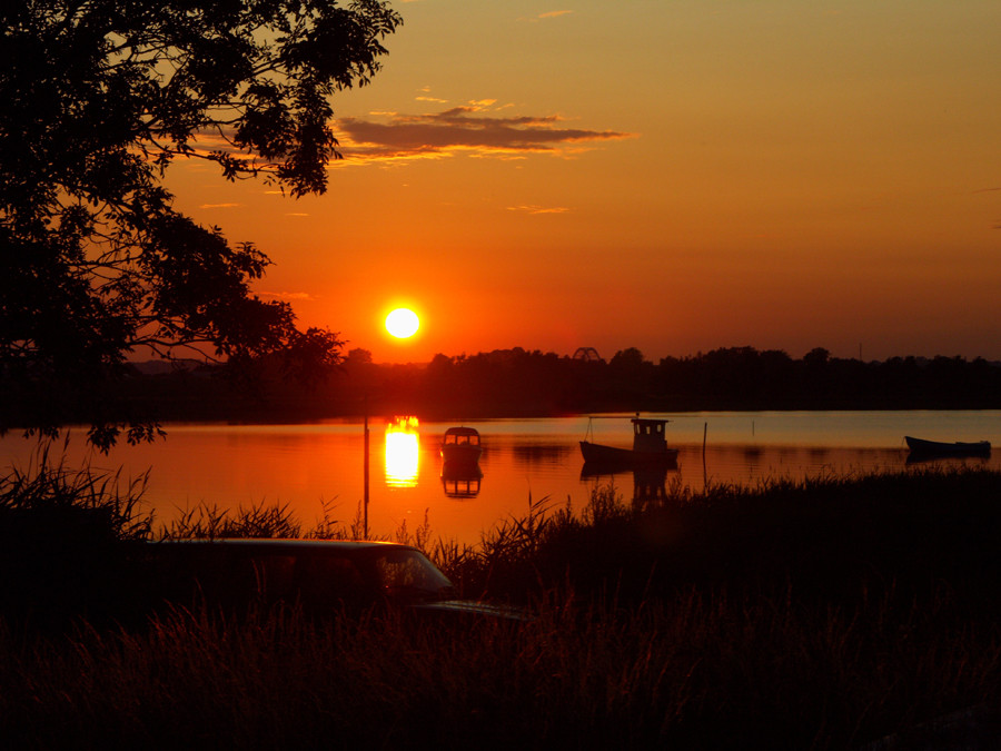 Die Sonne will nun schlafen gehn...die Nacht am See wird wunderschön