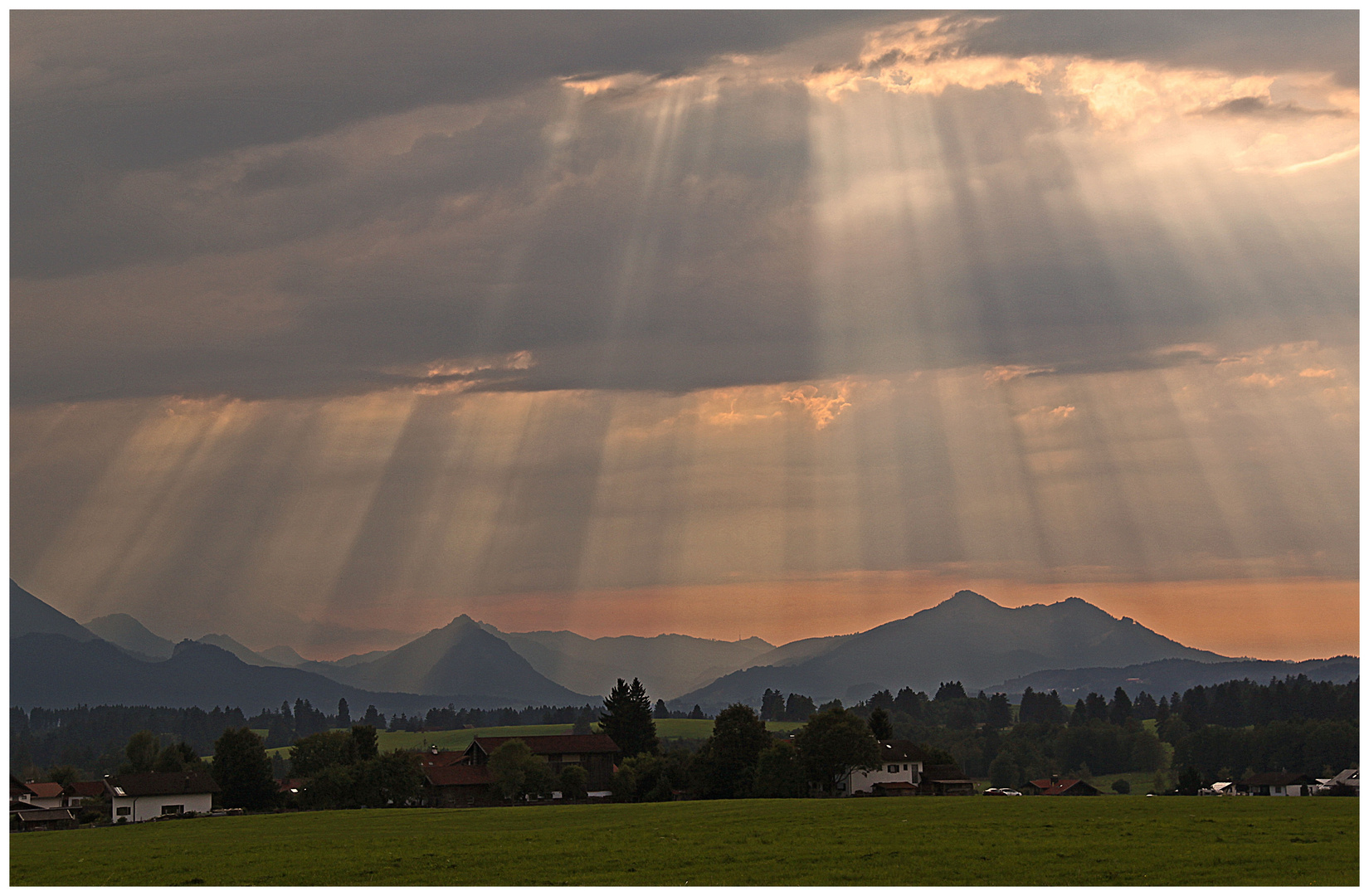 Die Sonne zieht Wasser