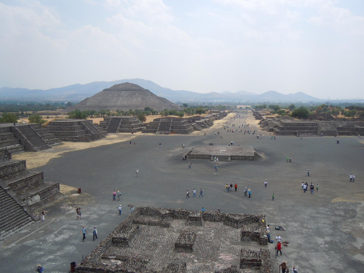 Die Sonnen Pyramide und die "Strasse des Todes"