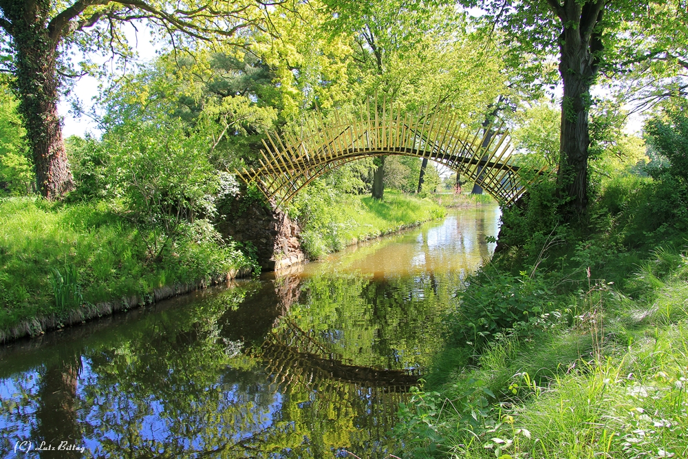 Die Sonnenbrücke im Wörlitzer Park