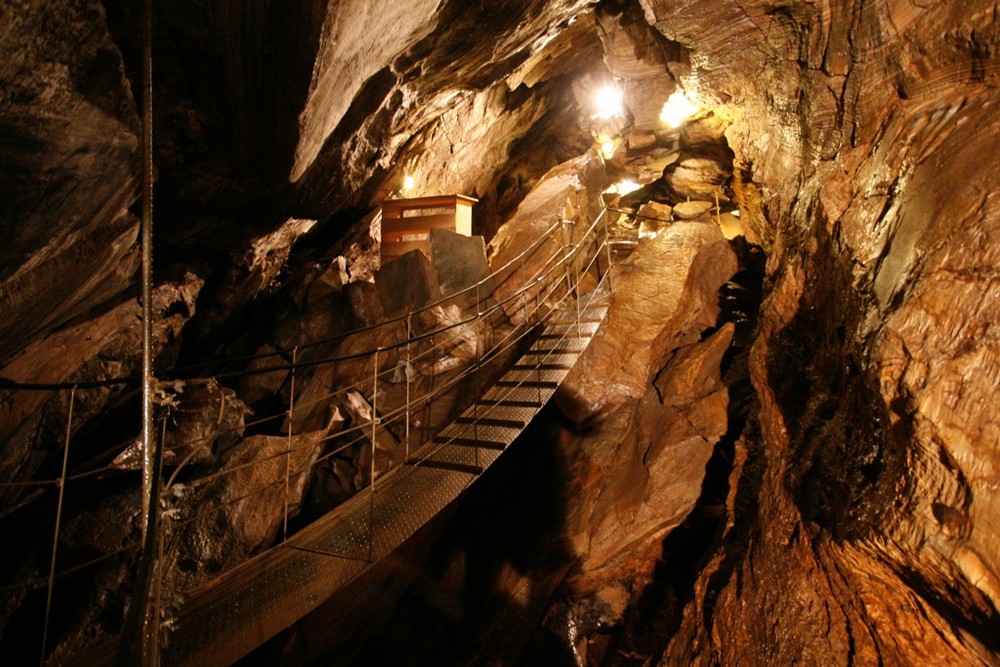 Die Spannagel-Höhle in den Tuxer Alpen / Österreich Foto & Bild