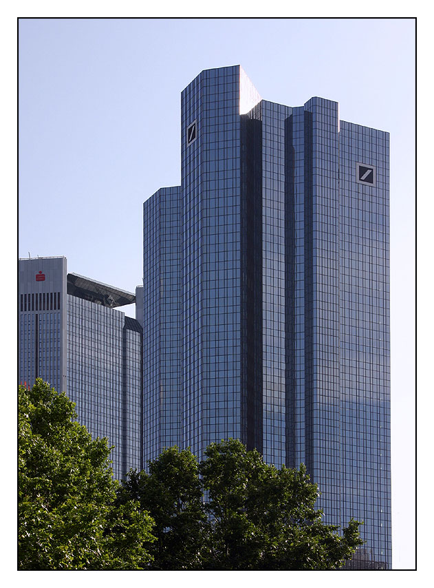 Die Sparkasse und die Deutsche Bank