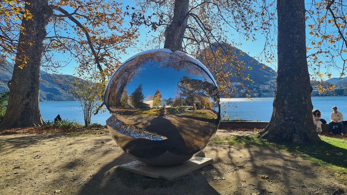 Die Spiegelkugel "Big Data"