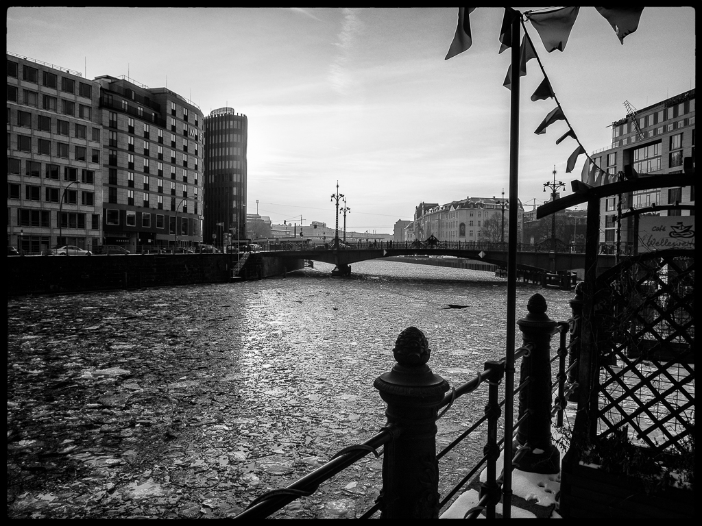 Die Spree in Berlin Mitte