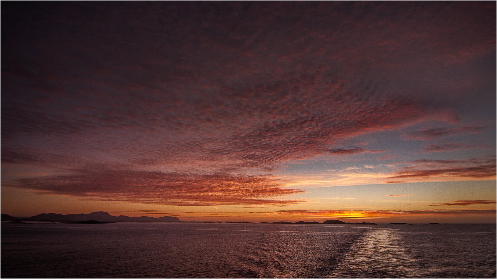 Die Spur der MS Trollfjord