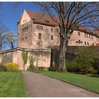 Die Spuren führen zur Burg