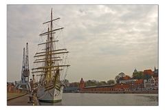 Die Sørlandet in Lübeck zu Besuch.