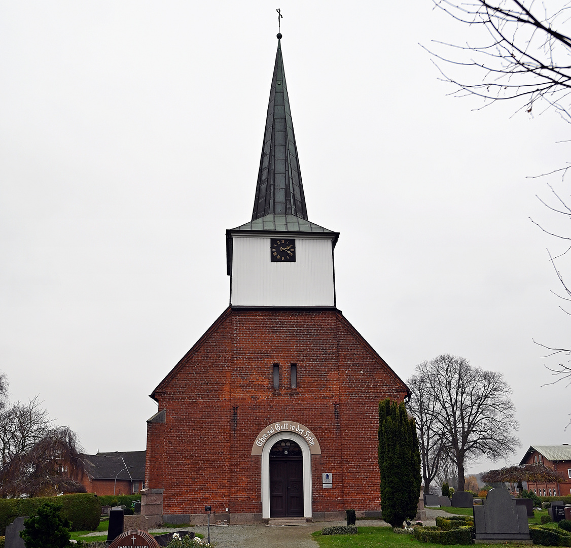 Die St. Marien-Kirche in Siebenbäumen