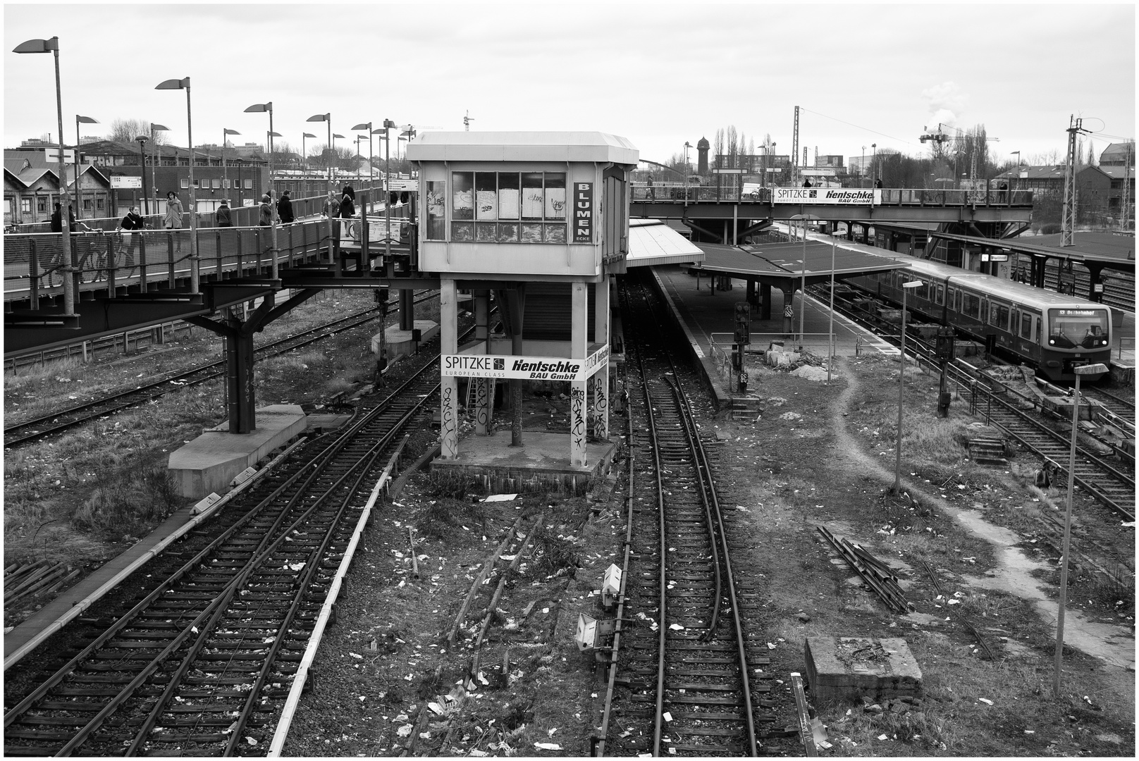 Die Stadt, der Müll und die Blumen