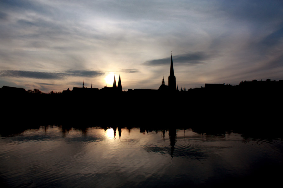 Die Stadt im Schatten