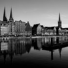 die Stadt Reflections