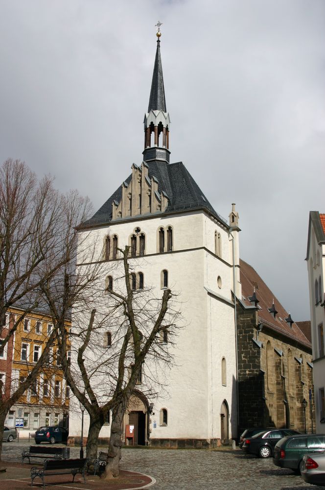 die Stadtkirche vom "Mohrenbrunnen" aus gesehen