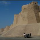 Die Stadtmauer von Chiwa  in Usbekistan