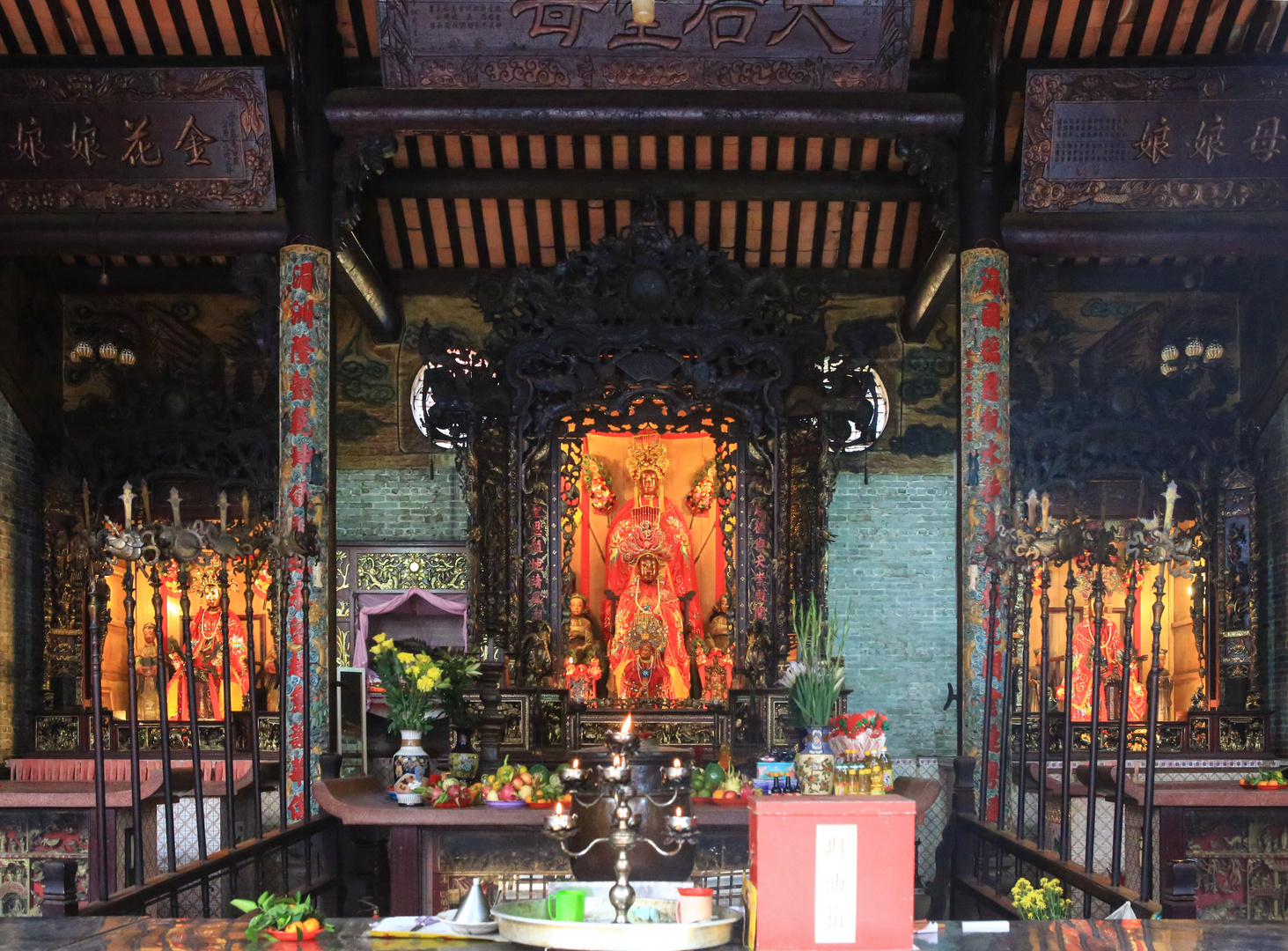 Die Statuen von Mazu