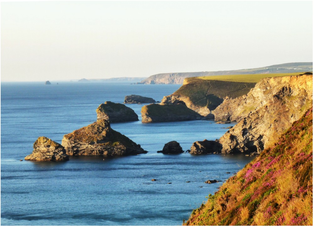 die Steilküste Cornwalls