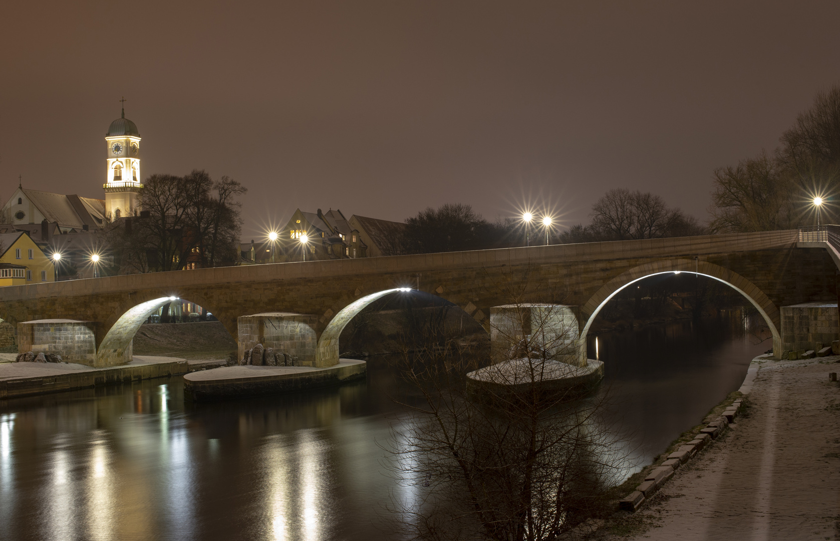 Die Steinere Brücke und Stadtamhof