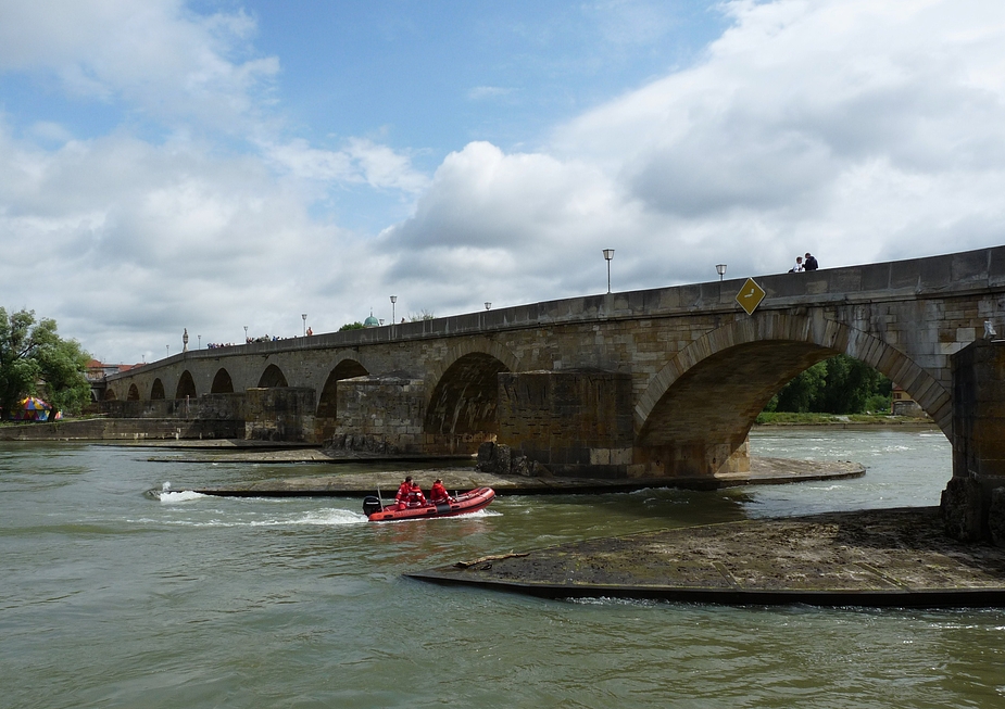 Die Steinerne Brücke in Regensburg