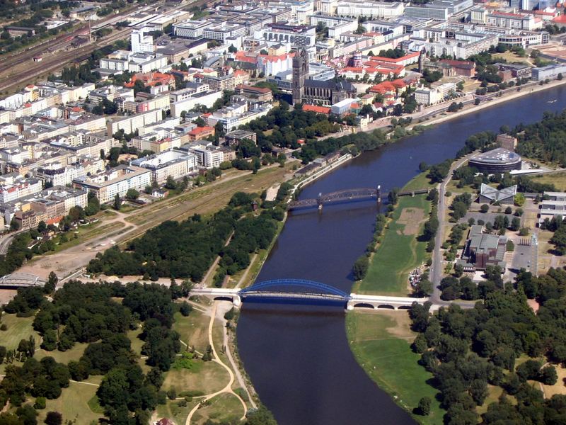 Die Sternbrücke aus der Vogelperspektive