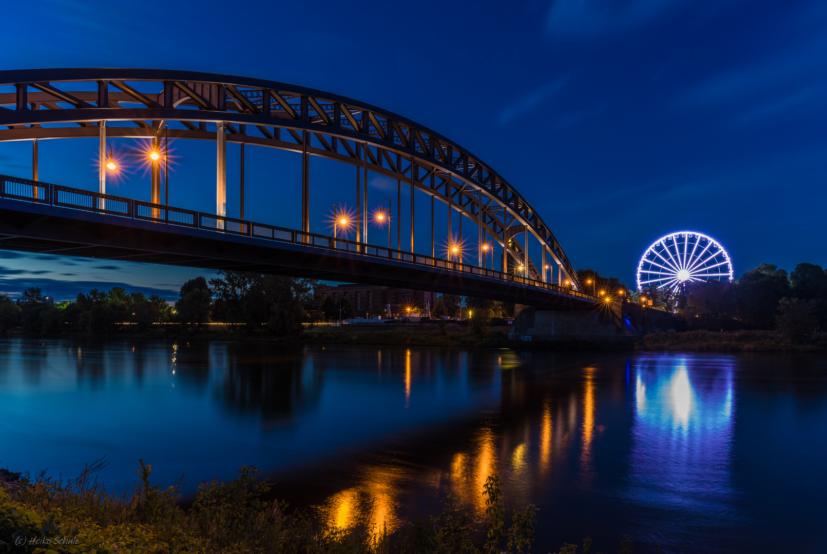 Die Sternbrücke und das Riesenrad