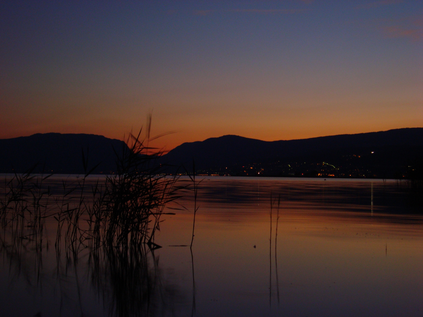 Die stille am See....Gampelen am Neuenburgersee