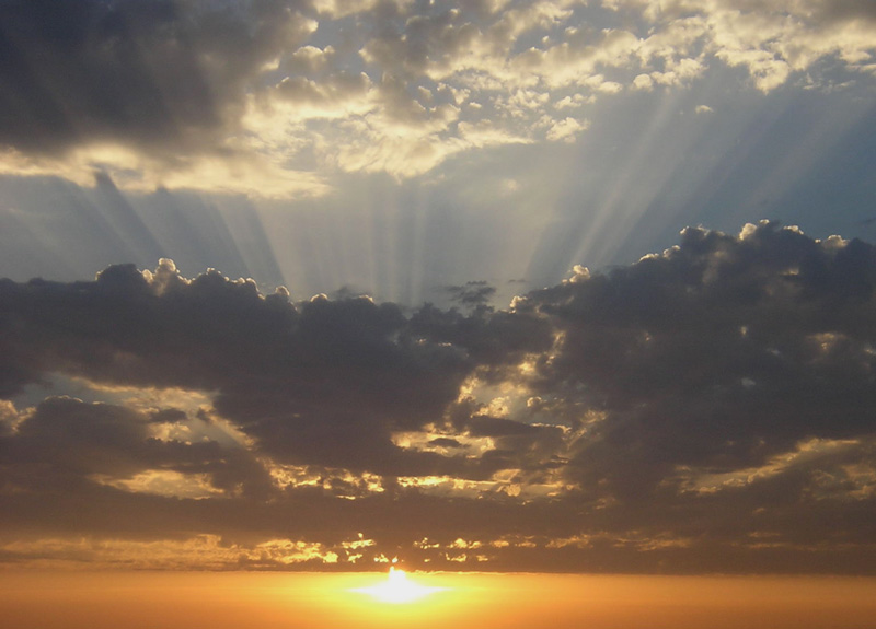 Die Strahlen der Sonne