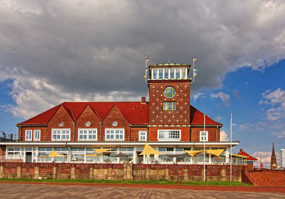 Die Strandhalle