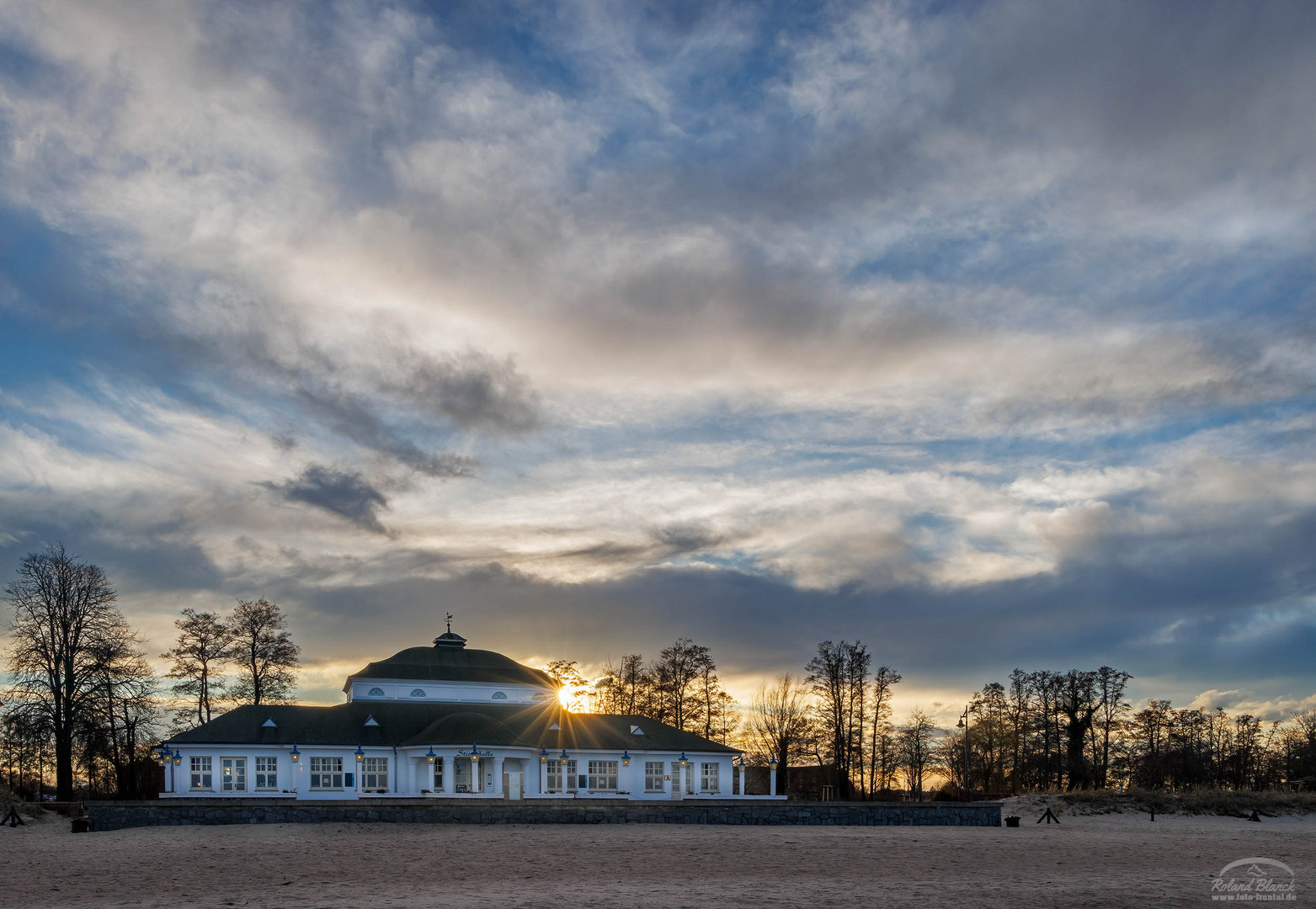 Die Strandhalle